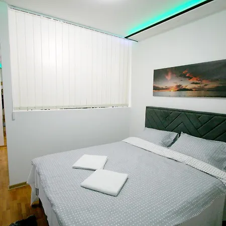 Purple Apartament Belgrad